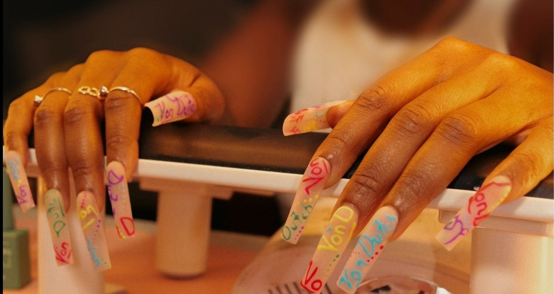 N.D. El's Salon and Spa, beauty salon in Albany